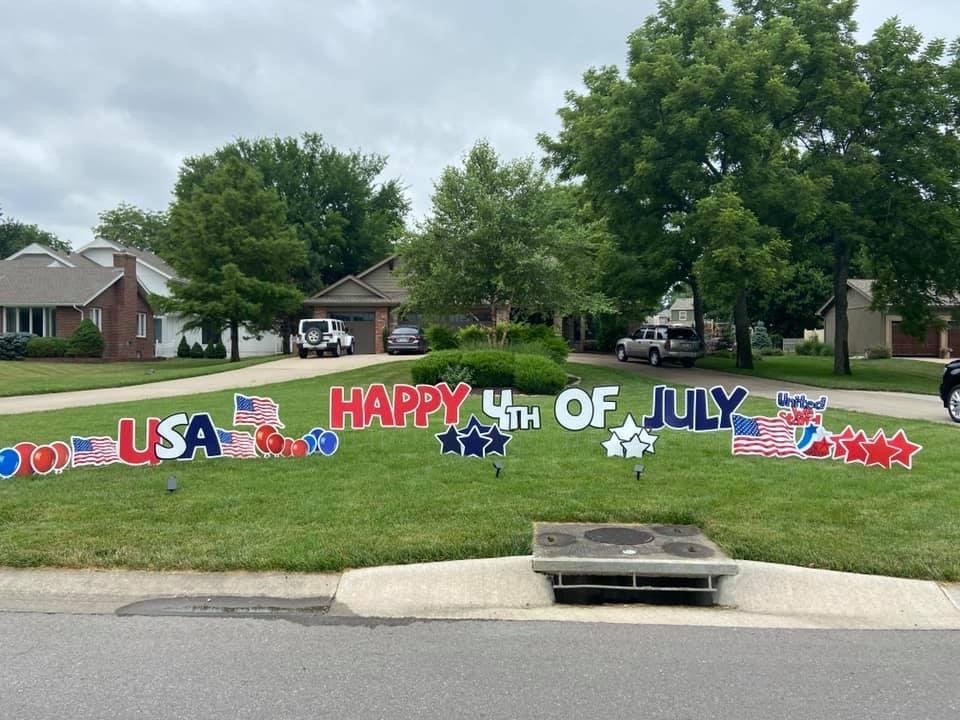 fourth of july yard sign rentals