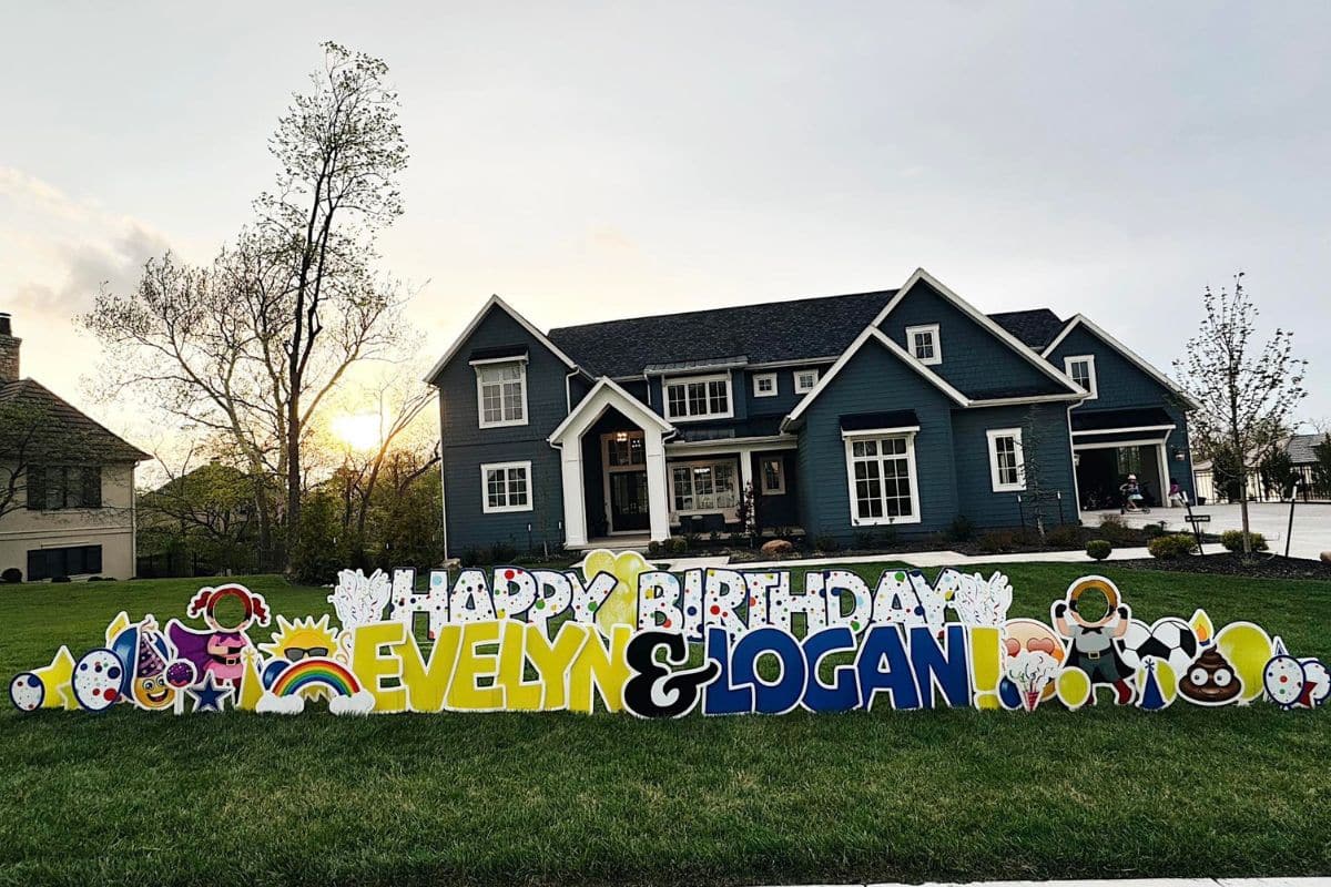 lawn sign celebrations joco
