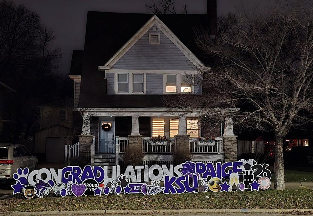 memorable congrats signs