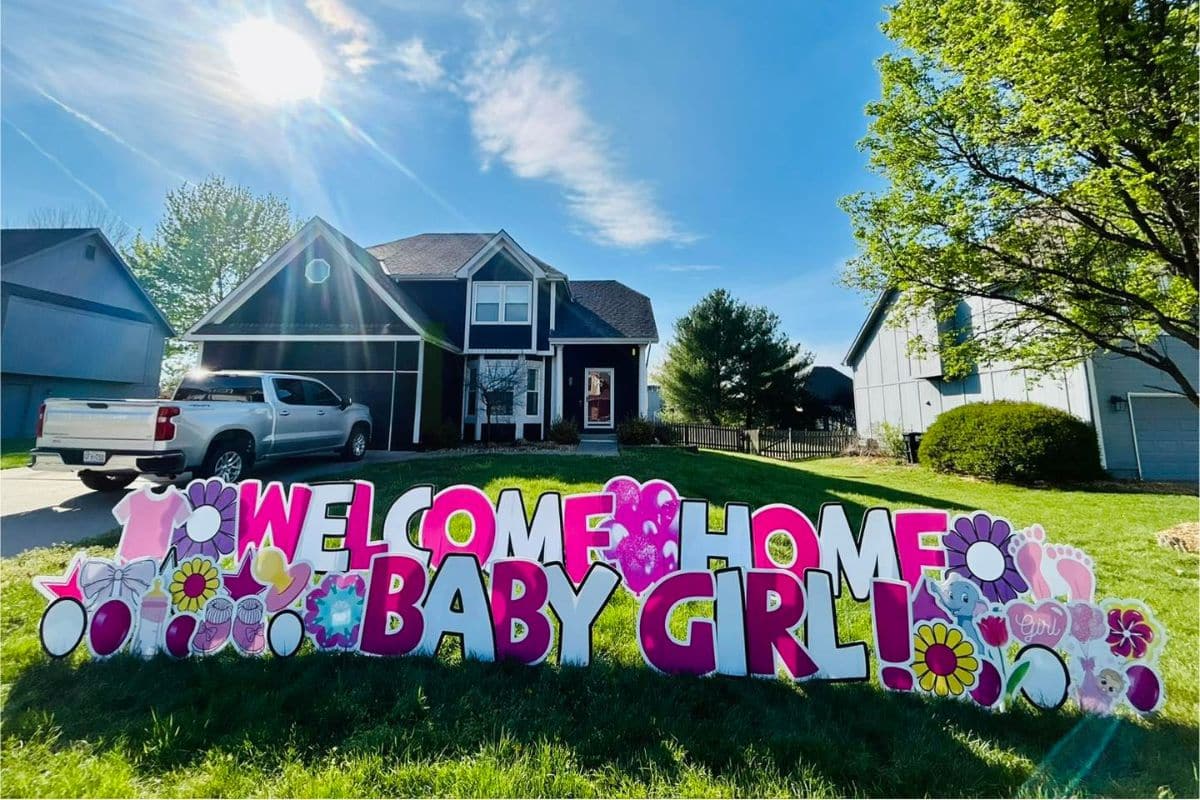 welcoming baby to the neighborhood ls